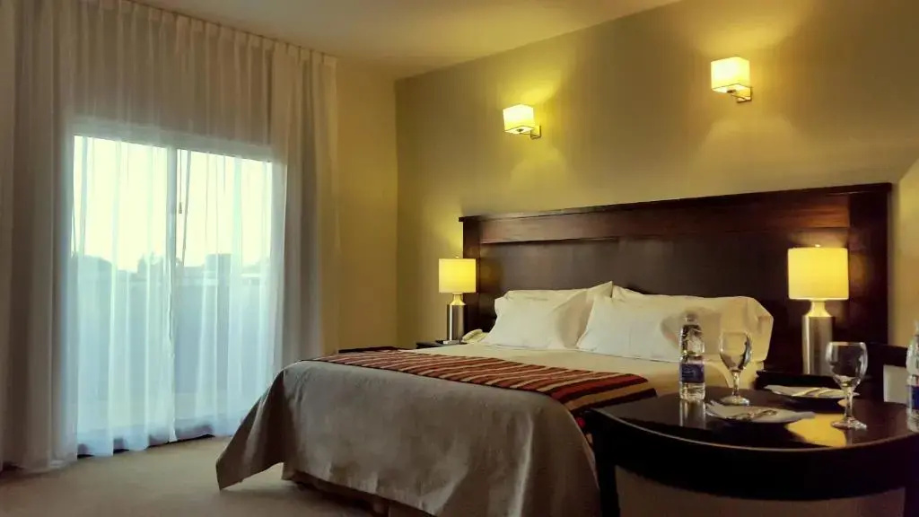 Altos Del Estero Hotel And Apartments - Chambres