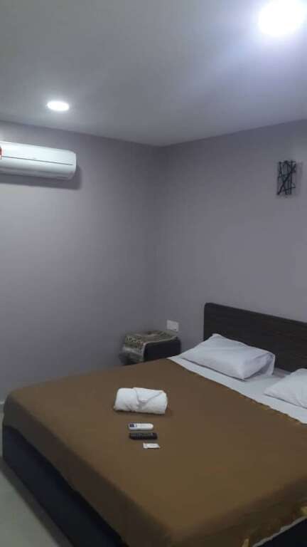Island Time Motel