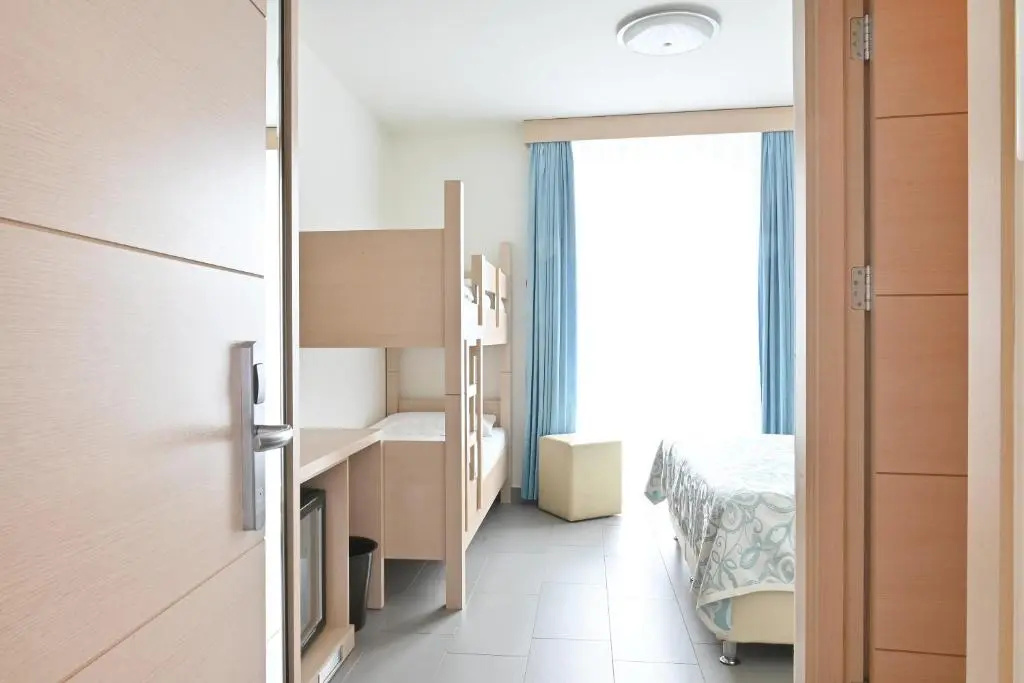 Standard Quadruple room with balcony