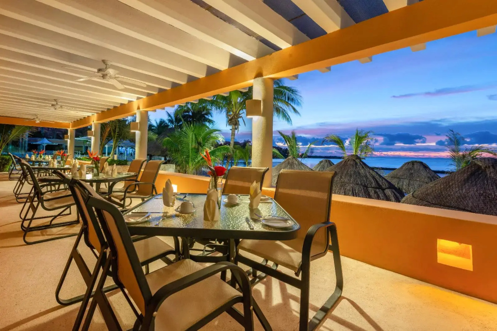 PA Beach Club & Hotel - Général