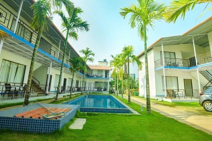 FabHotel Morjim Bliss - Nr. Morjim & Ashwem Beach
