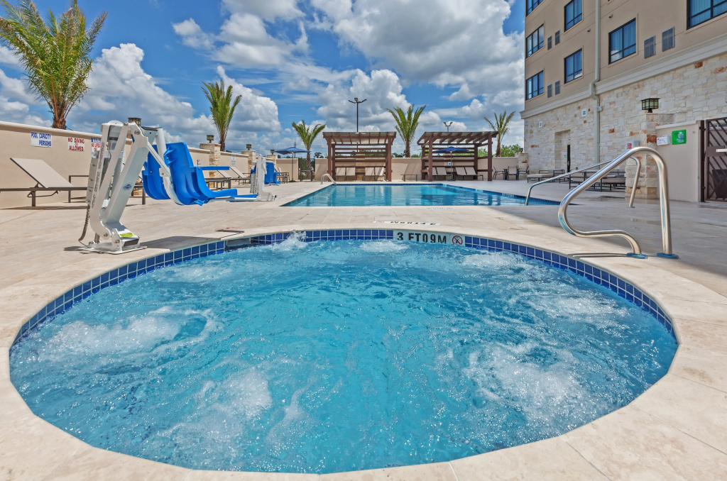 Holiday Inn Houston NE - Bush Airport Area by IHG - Général