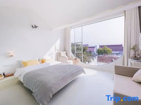 Standard Double room with view (full double bed)