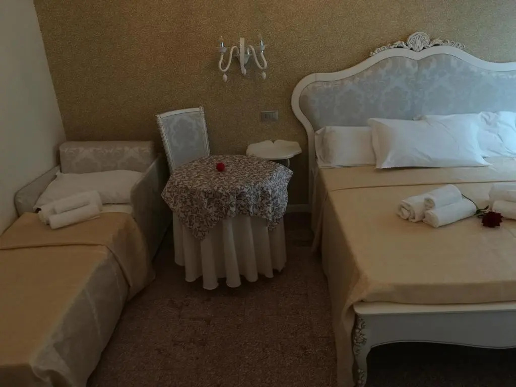 Deluxe Triple room