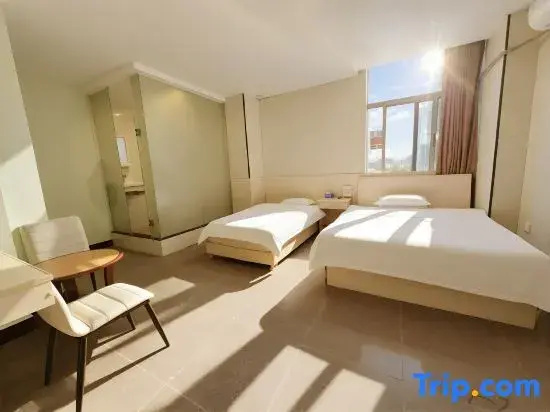 Deluxe Double room (twin beds)