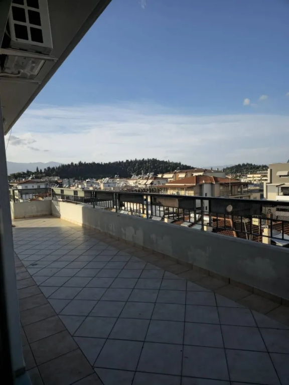 Sky Line Penthouse Apartment