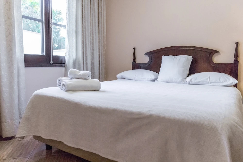 Standard Double room with balcony (full double bed)