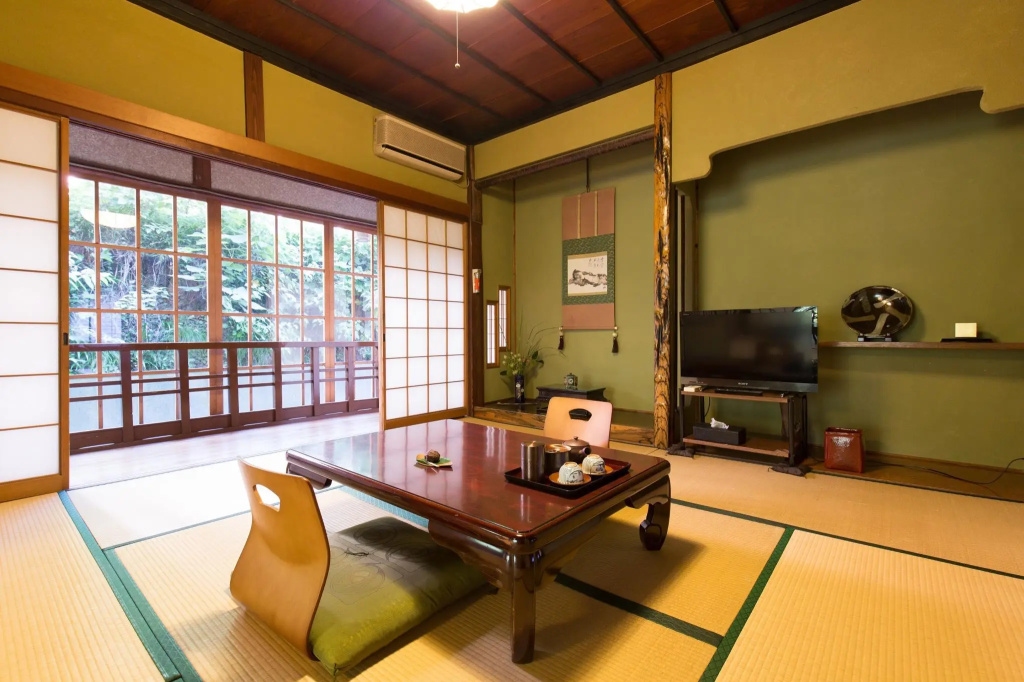 image url