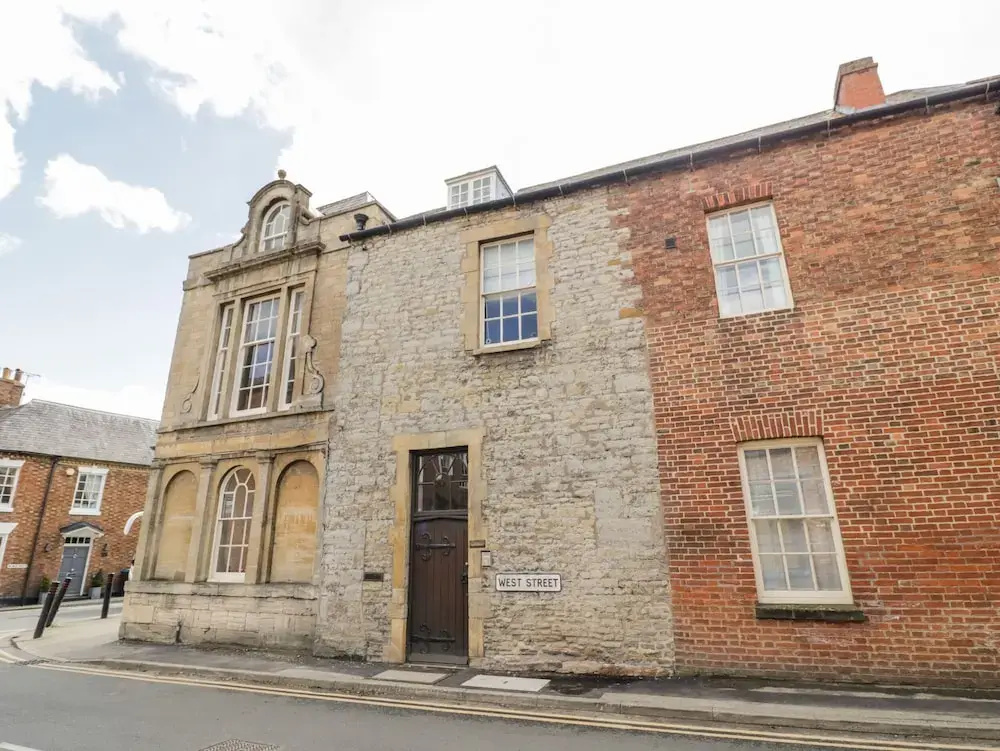 4 The Old Council House