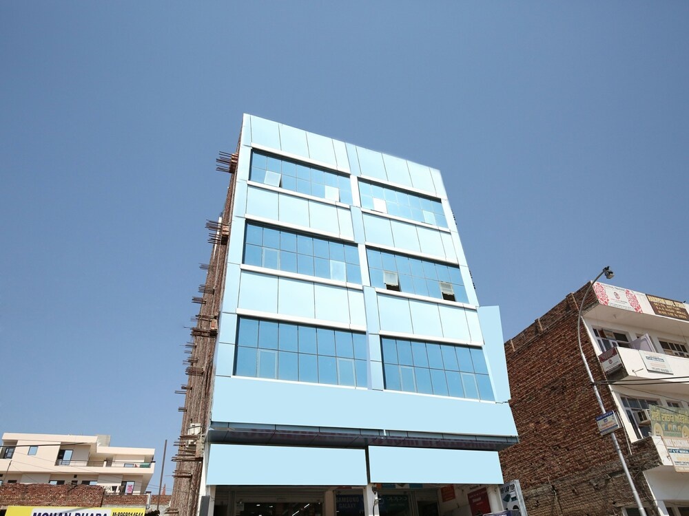 OYO 12351 Hotel Chandigarh