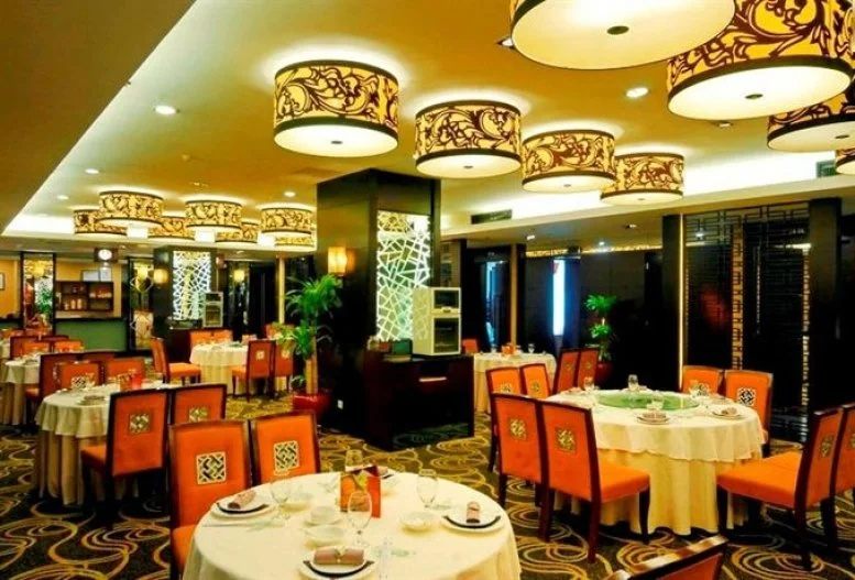 Food & Beverage