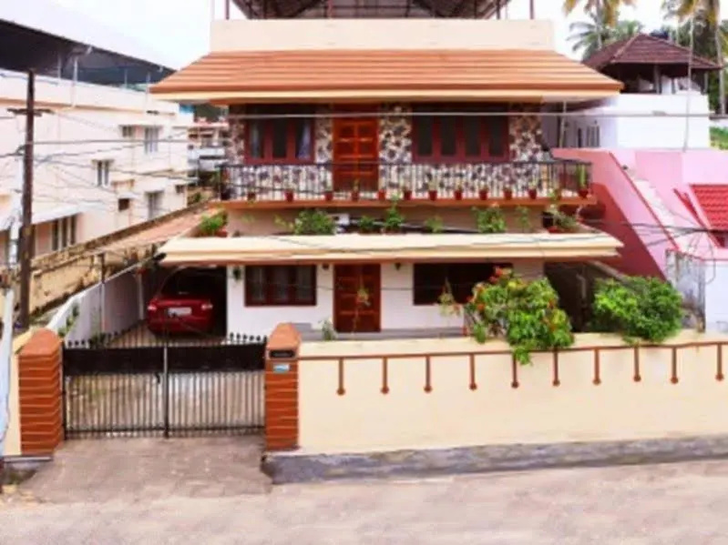 Golden Shower Homestay