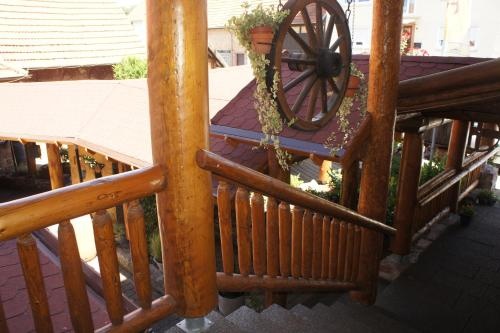 Balcony & Terrace