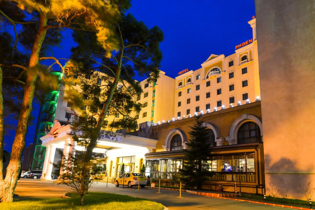 Phoenicia Grand Hotel