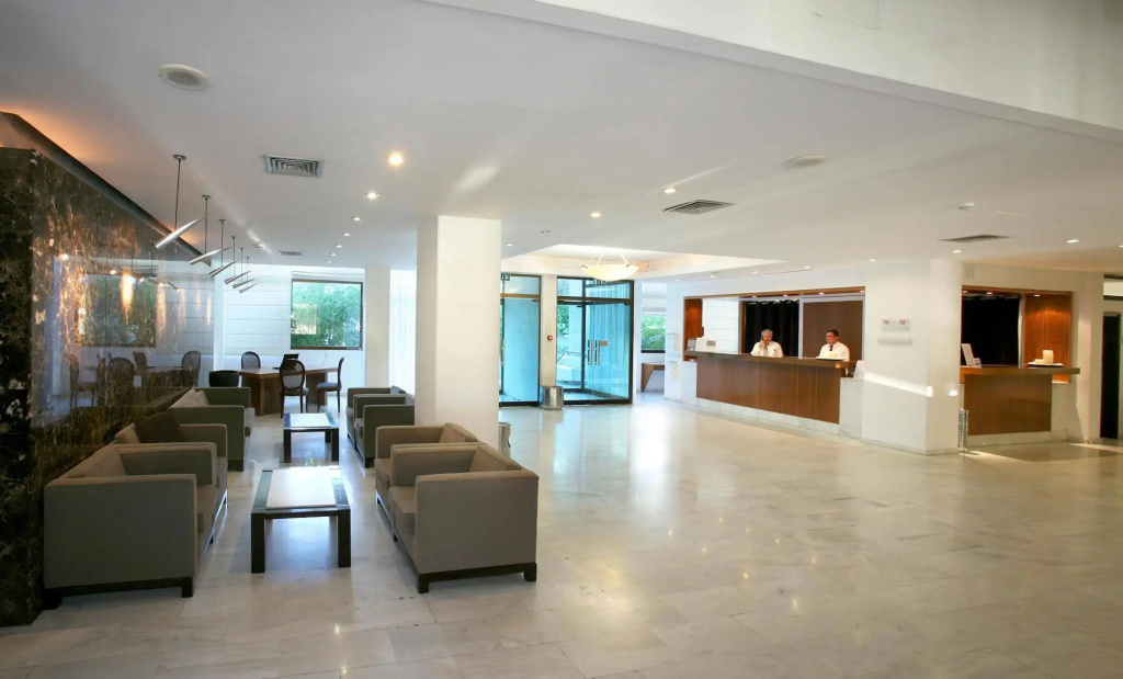 Grecian Sands Hotel - Général