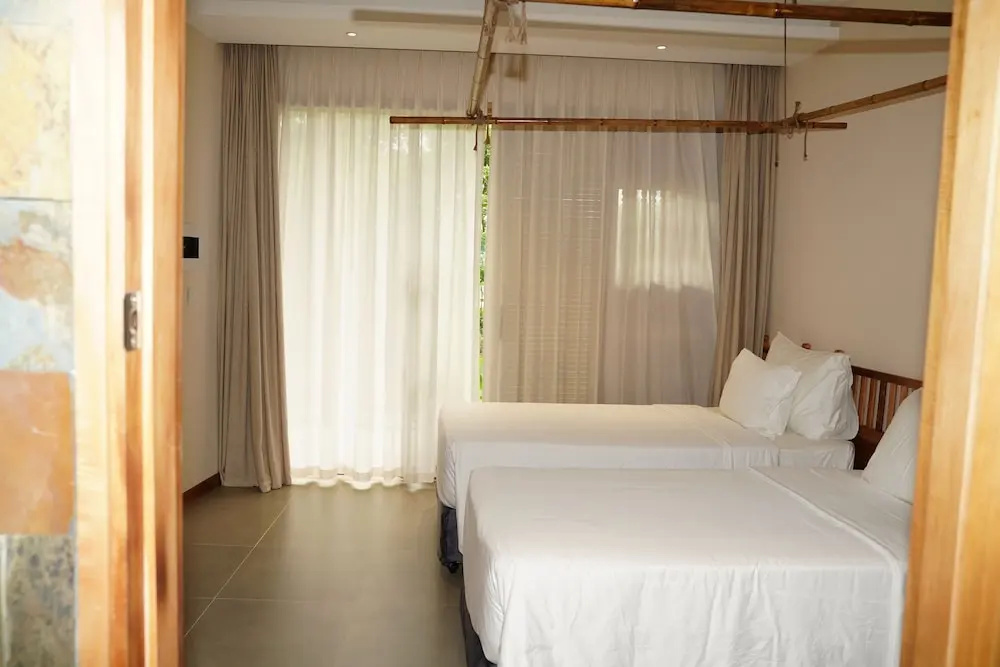 Van Long Garden Retreat — 4