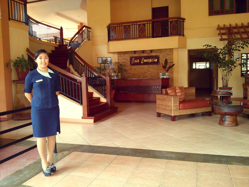 Lobby & Reception