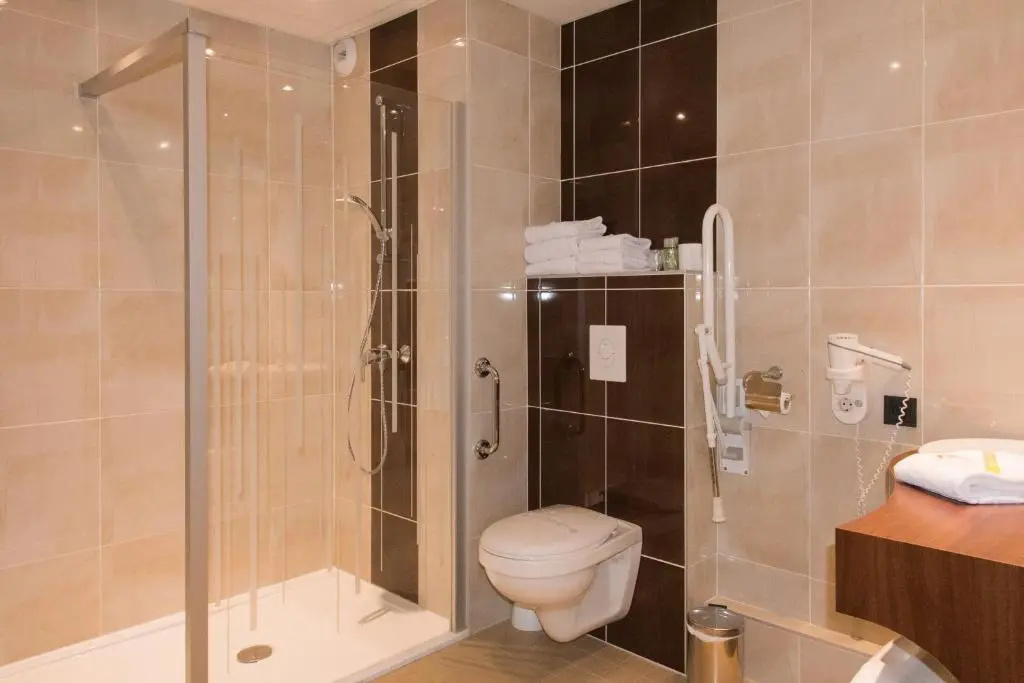 Brit Hotel Tours Sud - Le Cheops - Chambres