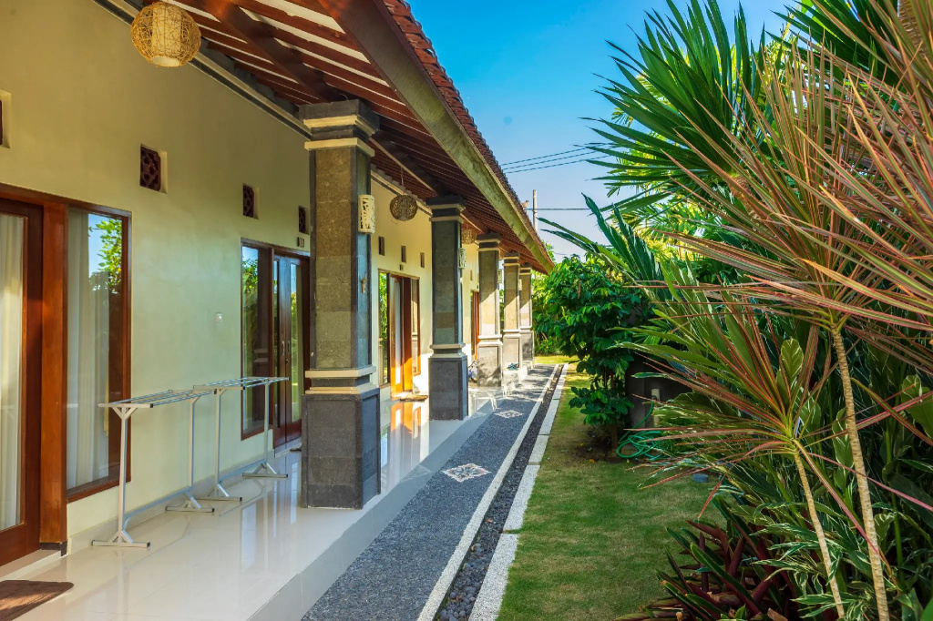 Lilis Cempaka Mas Guesthouse