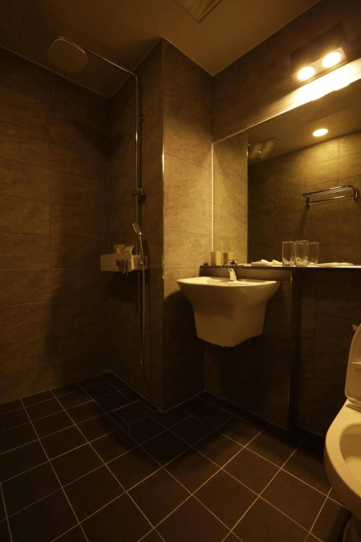 Yihua Hotel - фото 22
