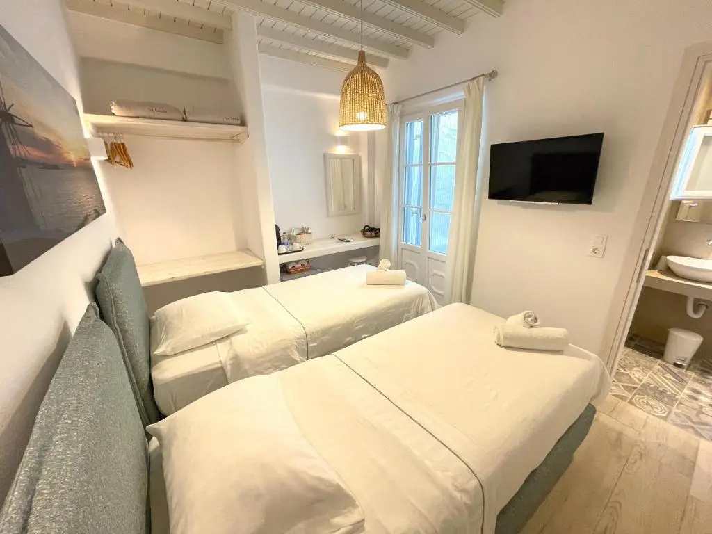 Economy room