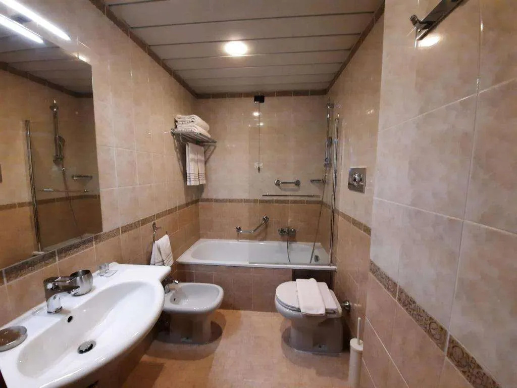 Hotel photo 25