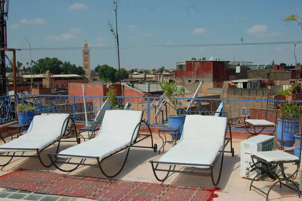 Hotel Amira Et Vacances