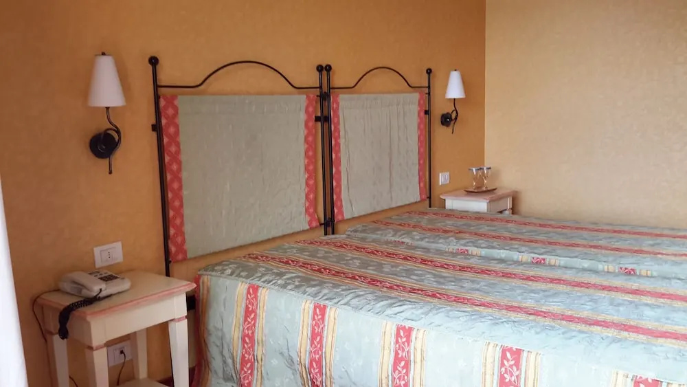 Hotel Campagna - Chambres