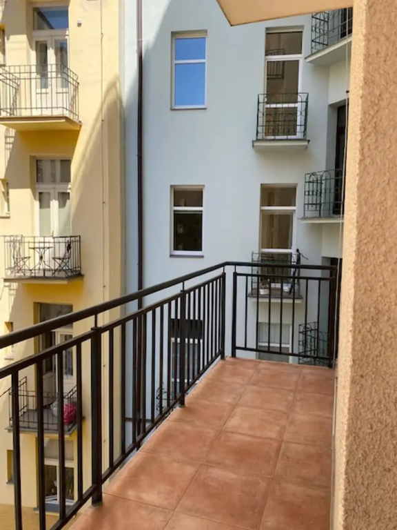 3 Bed Flat - Sleeps 10 - Pets - Smoking - Parking