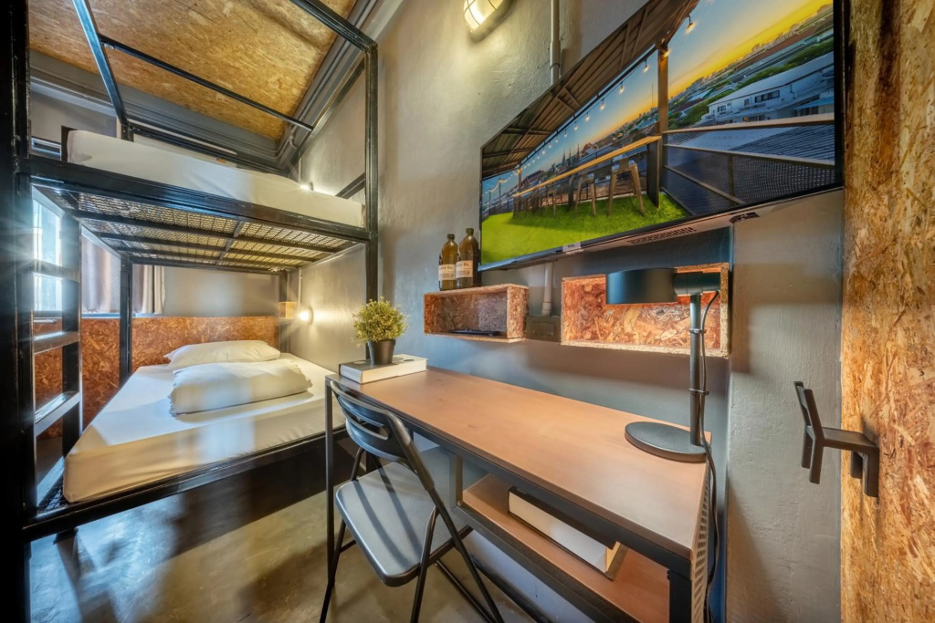 Pho Hostel — 3