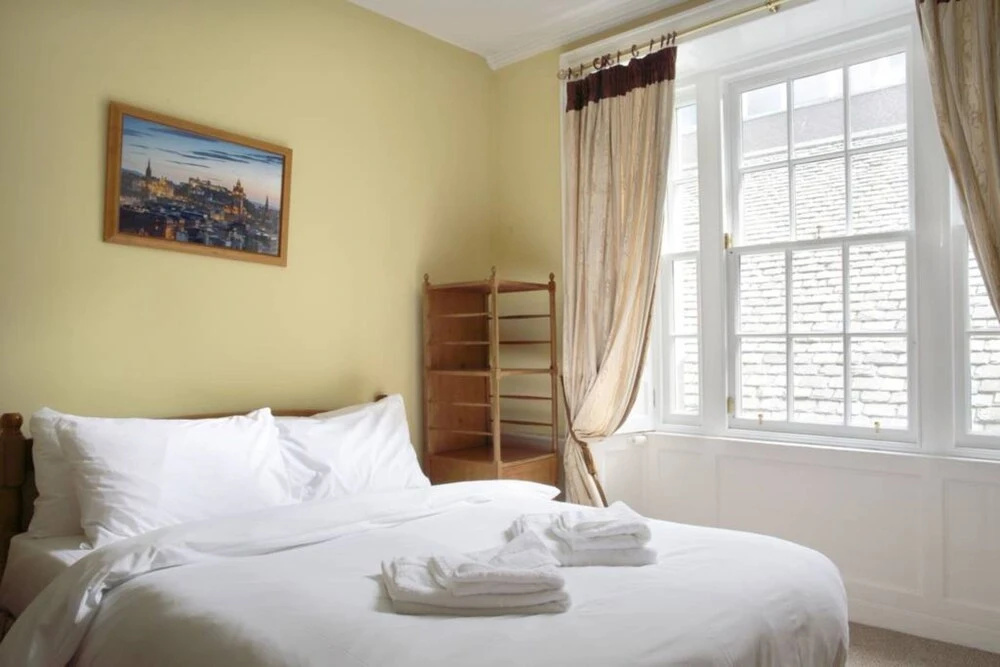 2 Bedroom Apartment Accommodates In The City Centre