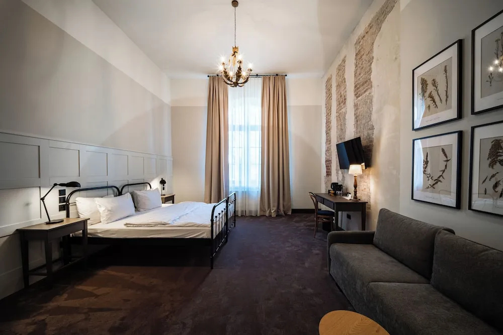 Comfort Double room (full double bed)