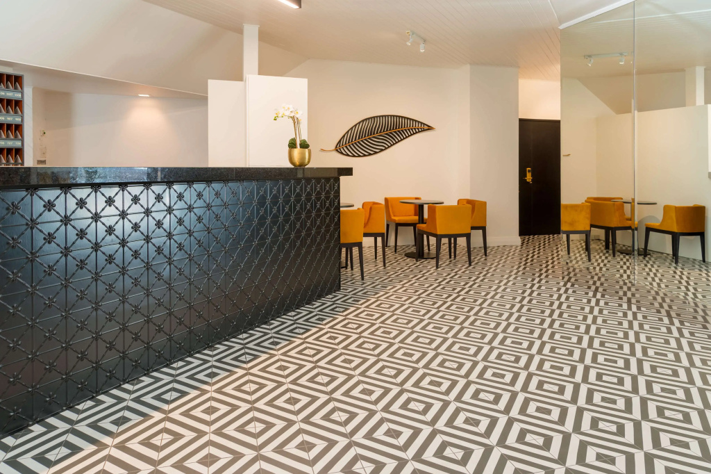 Bay Plaza Hotel - Général