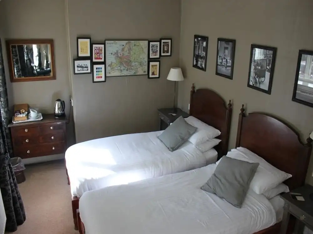 Superior Quadruple room with garden view