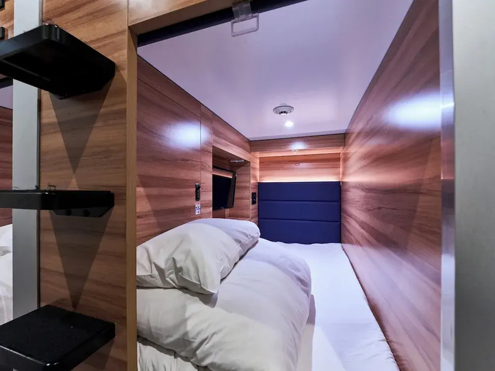Bed in Dorm (male dorm)