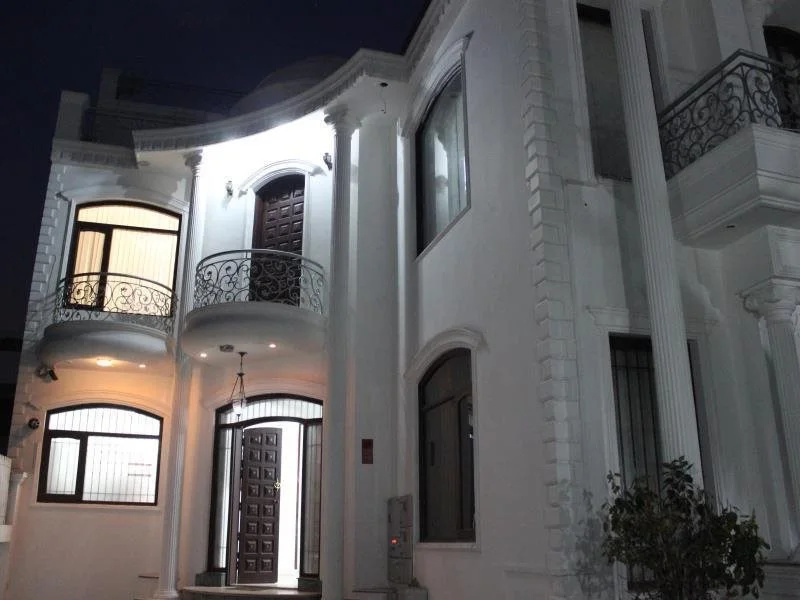 OYO Premium Signature Towers