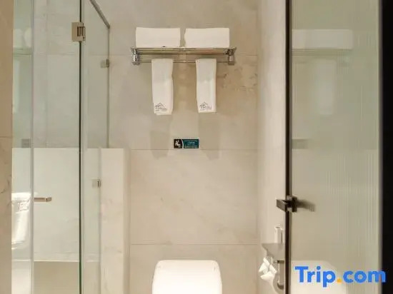 Номер Deluxe в Beijing Saga Hotel