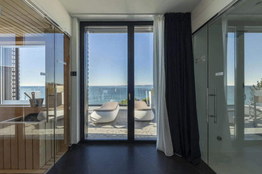 MaisonMe Boutique Hotel - Adults Only - фото 17