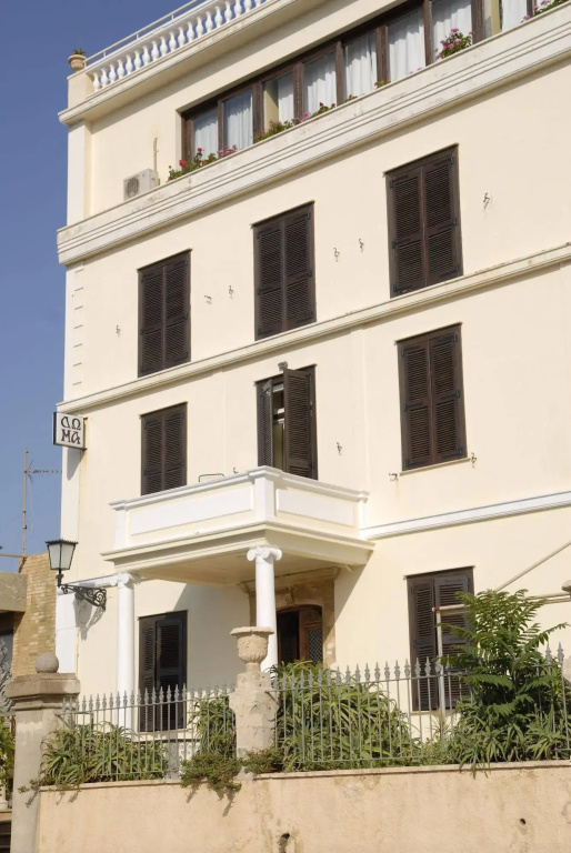 Doma Hotel