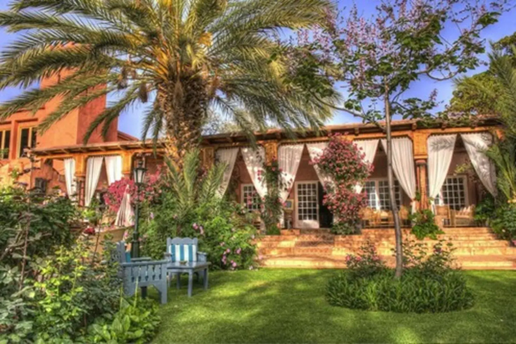 Domaine de la Roseraie Resort
