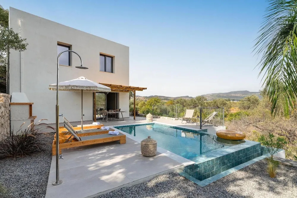 Massari Hills Moon Villa
