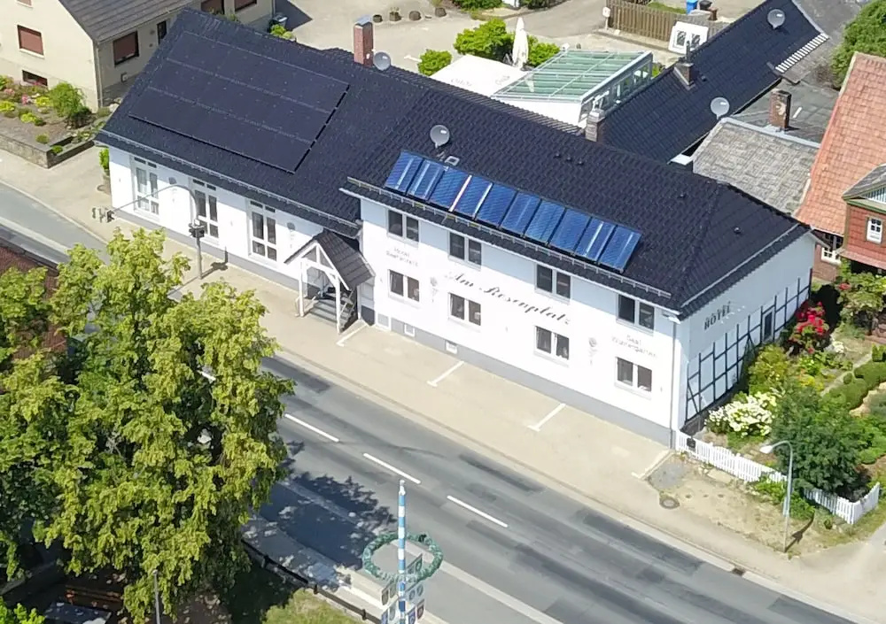 Hotel am Rosenplatz 24-hour check-in, free parking, guest kitchen