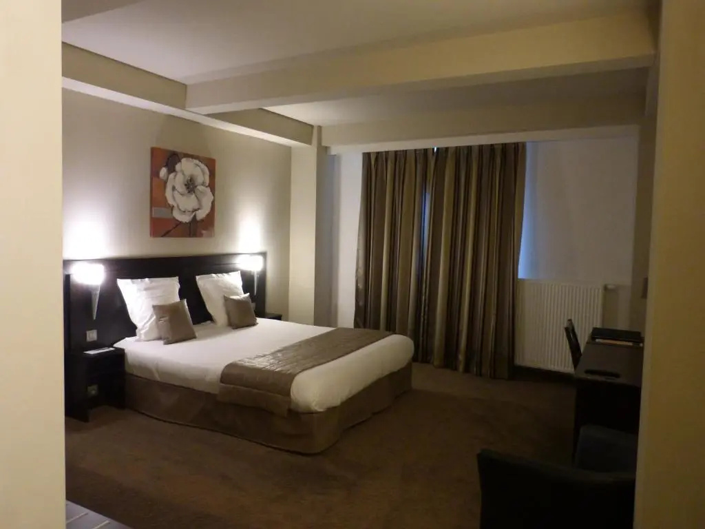 Standard Double room (full double bed)