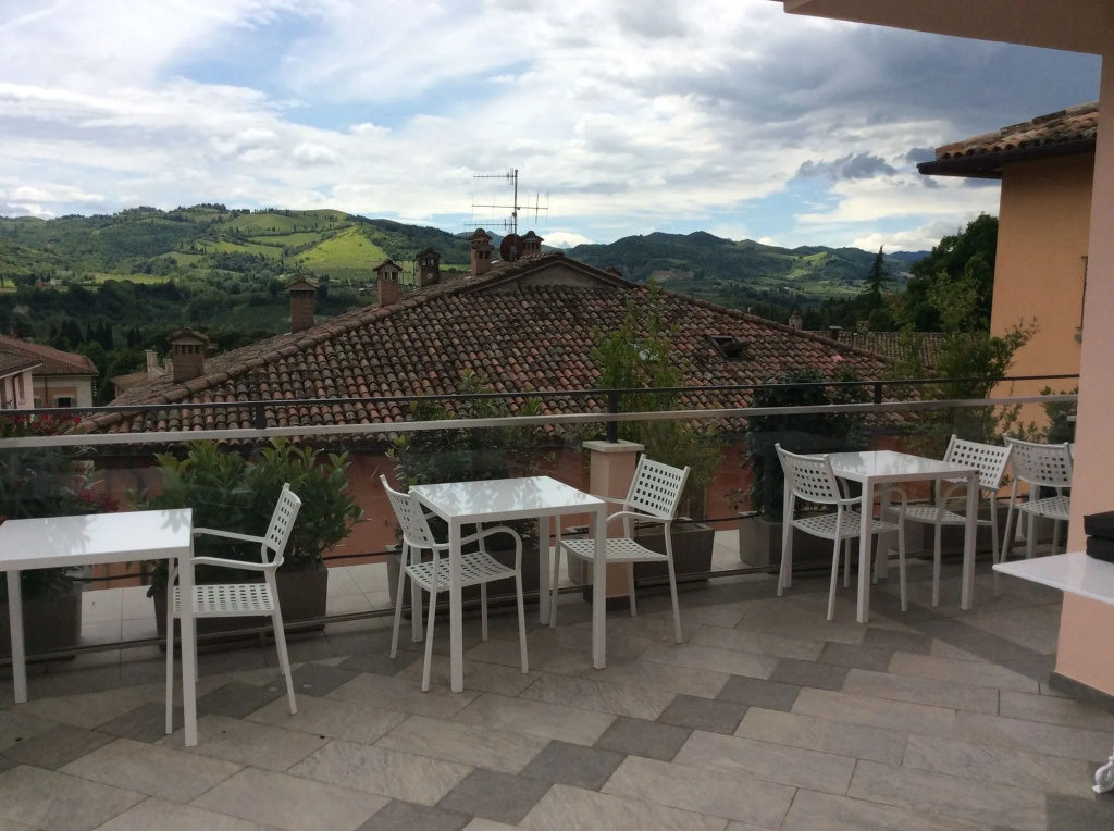 La Rocca Hotel - 3
