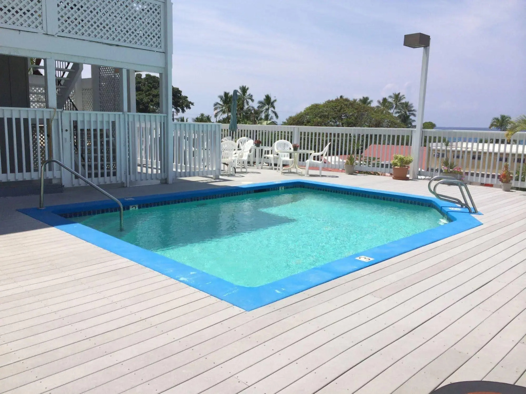 Kona West - Général