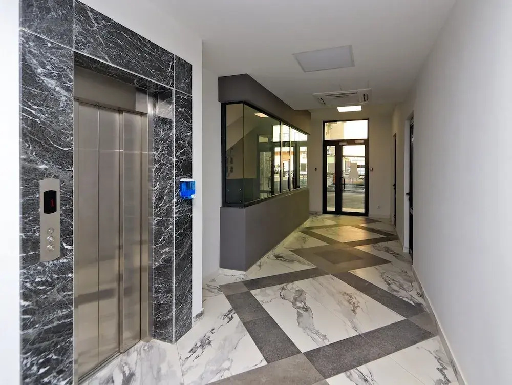 Aparthotel by Luxe Group KO16