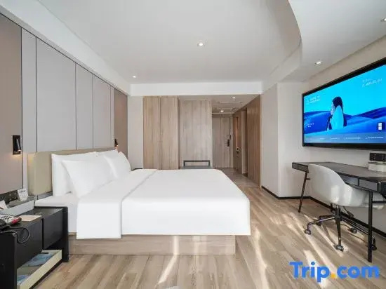 Executive Double room (full double bed)