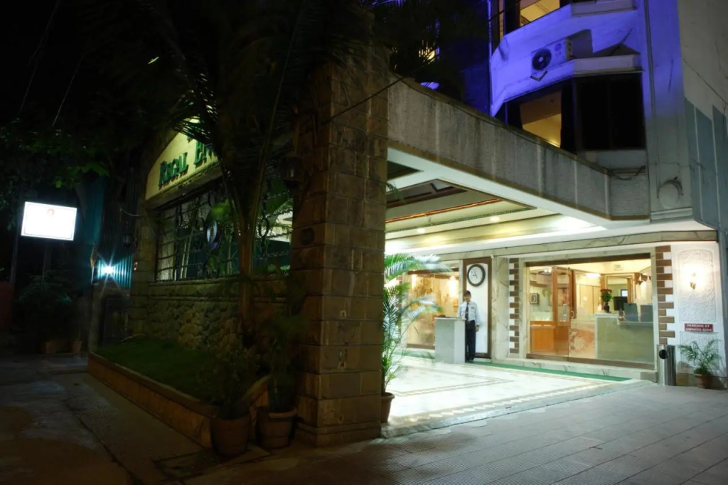 Hotel Regal Enclave - Général