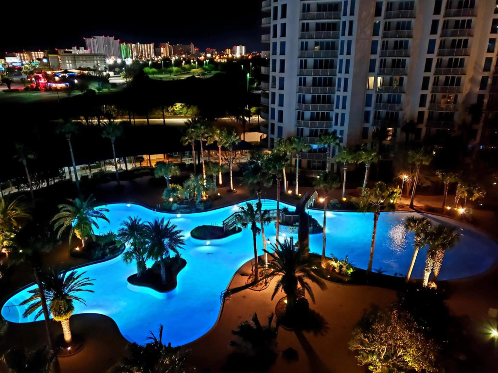 1815 A Slice of Heaven Destin - Pool & Ocean View