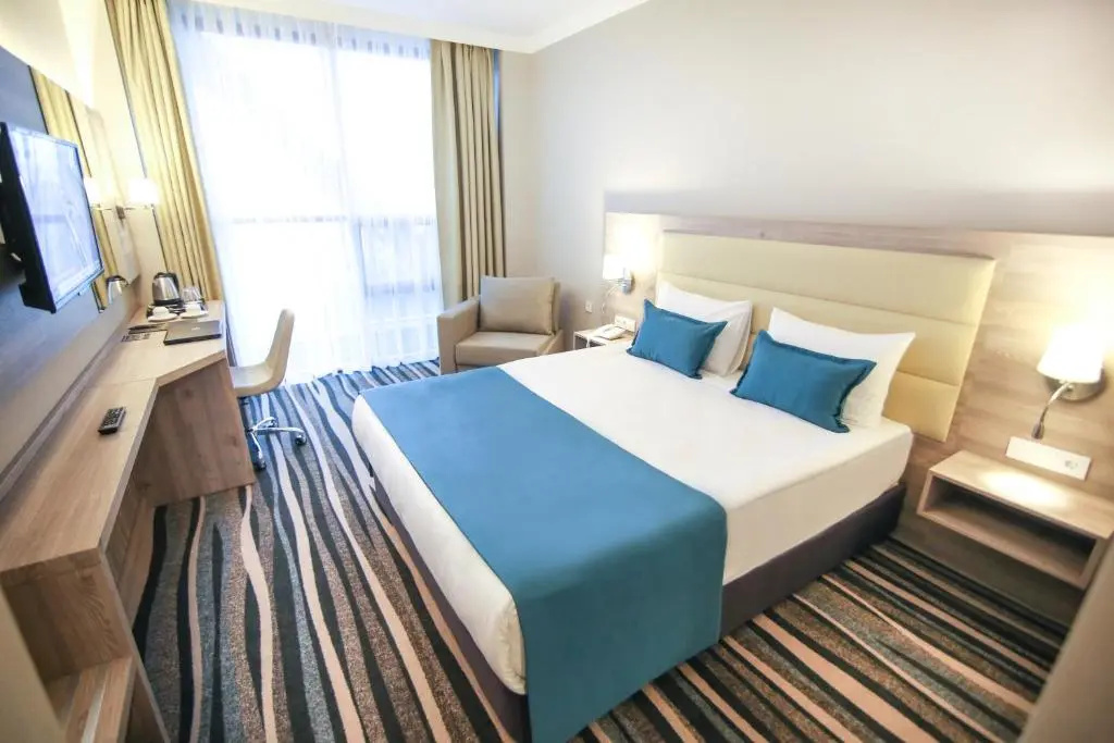 Standard Double room (full double bed)